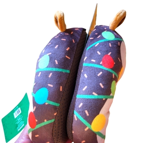 NWT Squishmallows Slippers 11/12 Christmas Hans Hedgehog kids - Picture 3 of 14